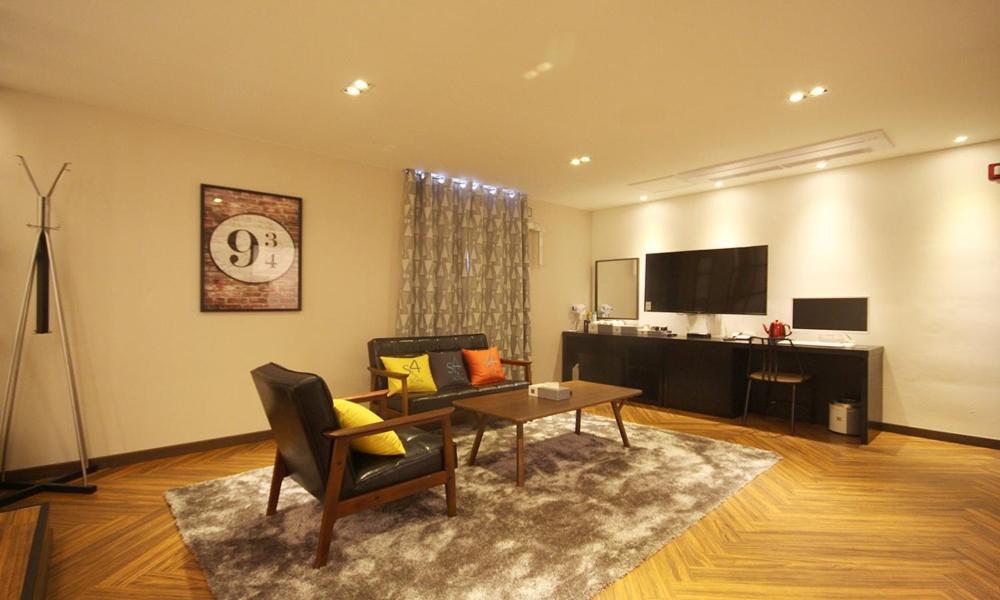 Iksan 4 Seasons Hotel Extérieur photo